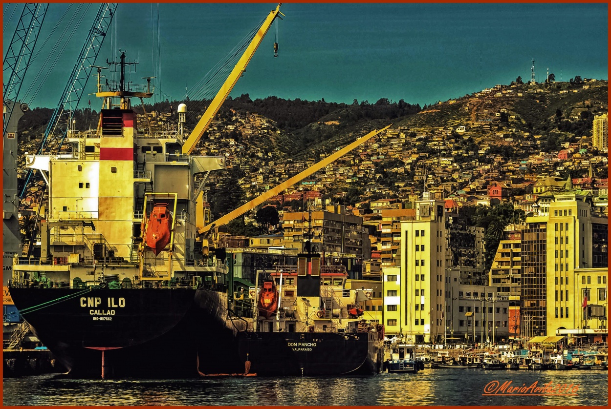 "valparaiso/puerto" de Mario Edgardo Avila