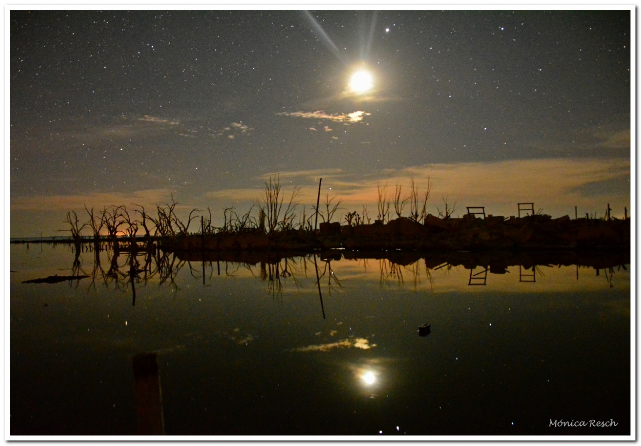 "Nacimiento nocturno" de Mnica Resch