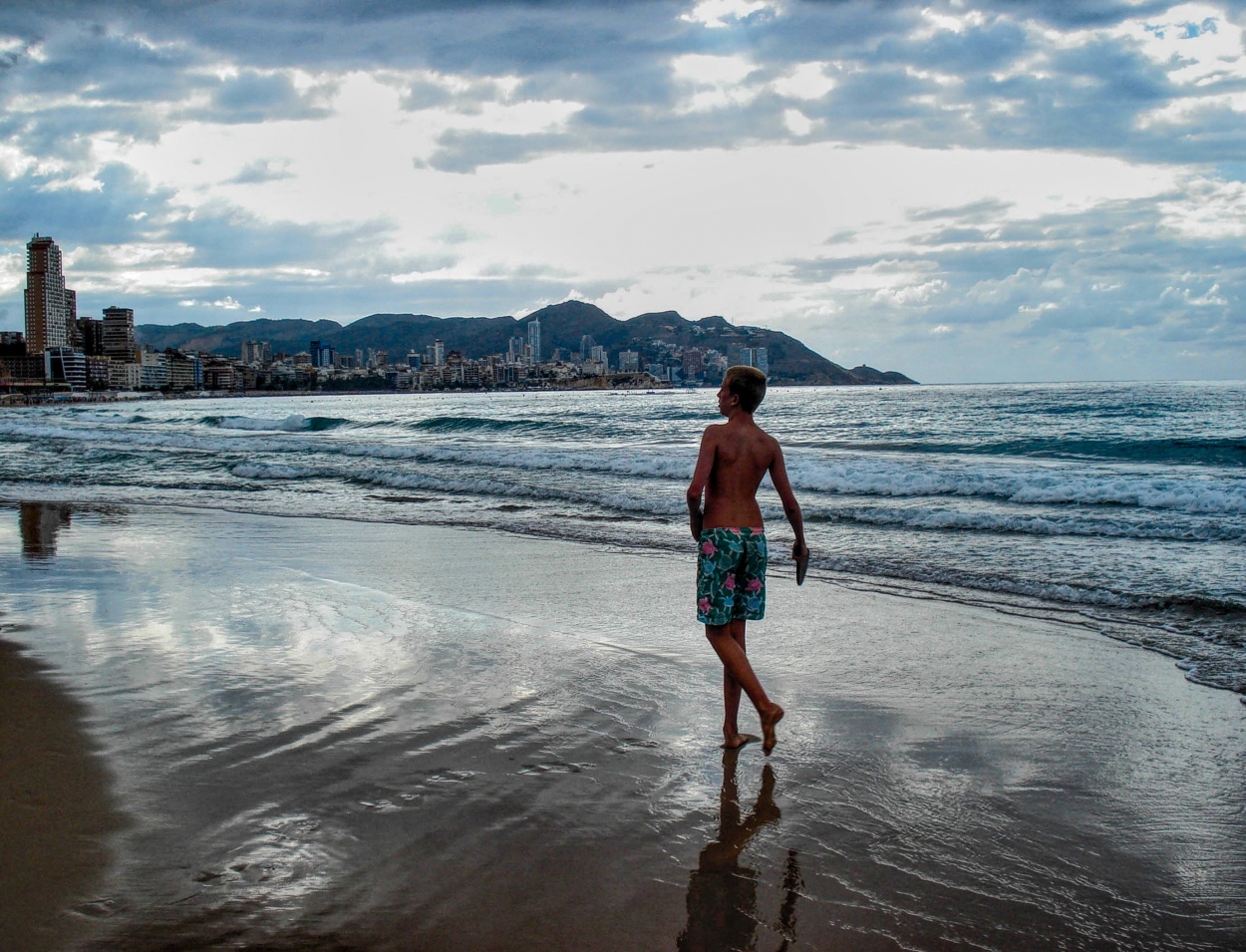 "**Juegos de Playa**" de Antonio Snchez Gamas (cuky A. S. G. )