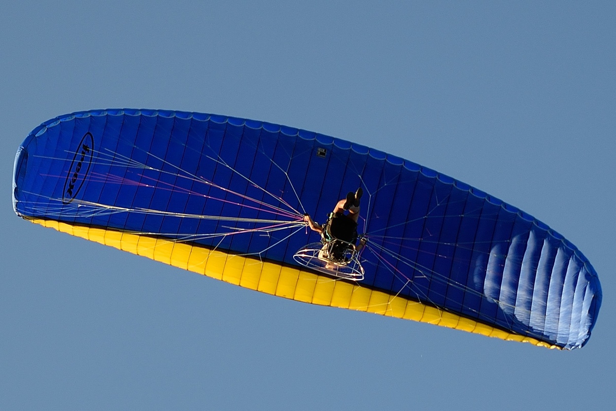 "El parapente." de Pablo Cabrera