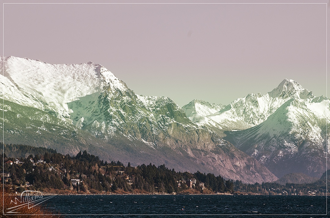 "Paisaje Bariloche" de Williams Daniel Nuez