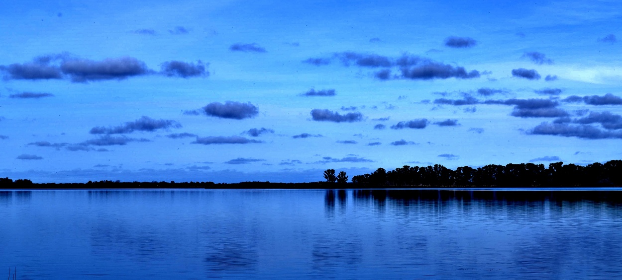 "Blue Sky IV" de Fernan Godoy