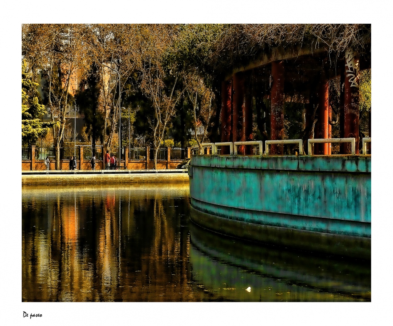 "De paseo" de Nora Lilian Iturbide ( Noral )