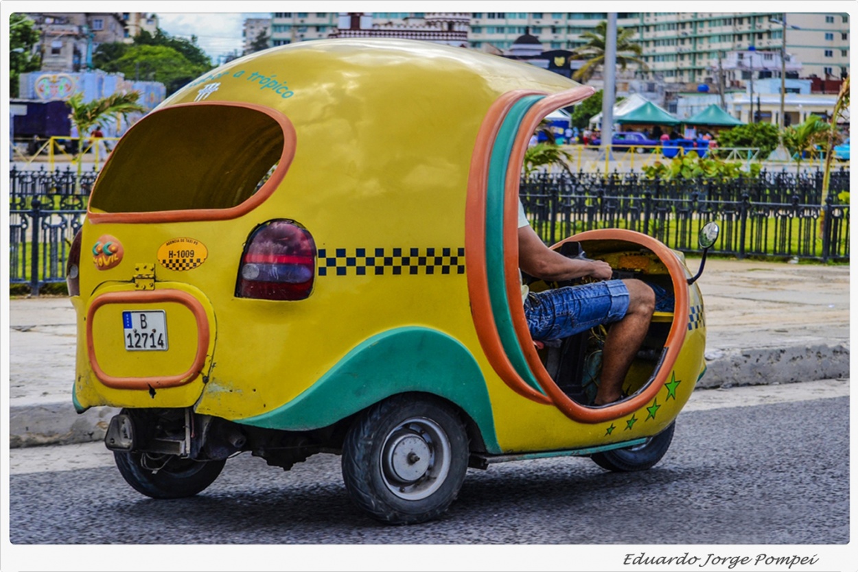 "Coco-taxi" de Eduardo Jorge Pompei