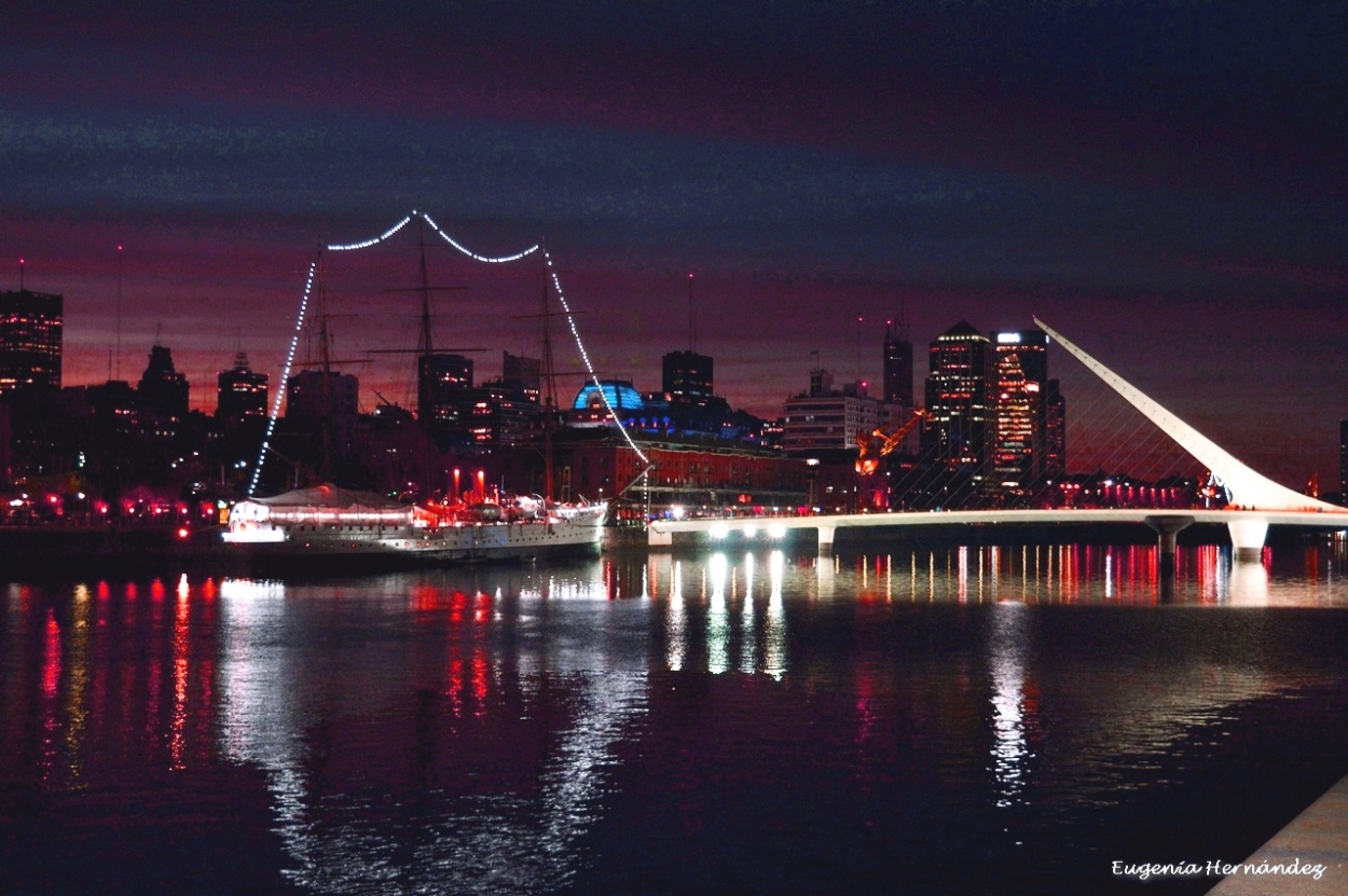 "Puente de la mujer" de Mara Eugenia Hernndez