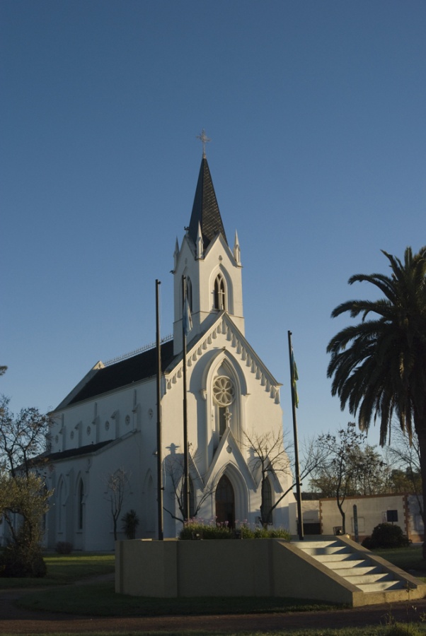 "la capilla de carhu" de Ricardo Clodomiro Torres