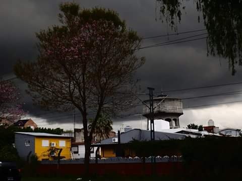 "Tormenta" de Jimena Aguero