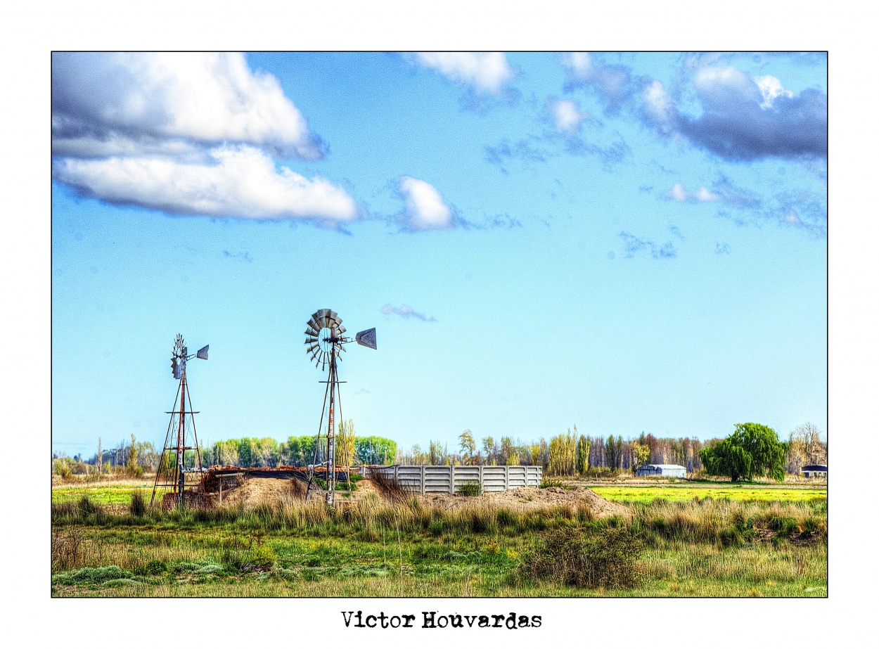 "Molinos" de Victor Houvardas