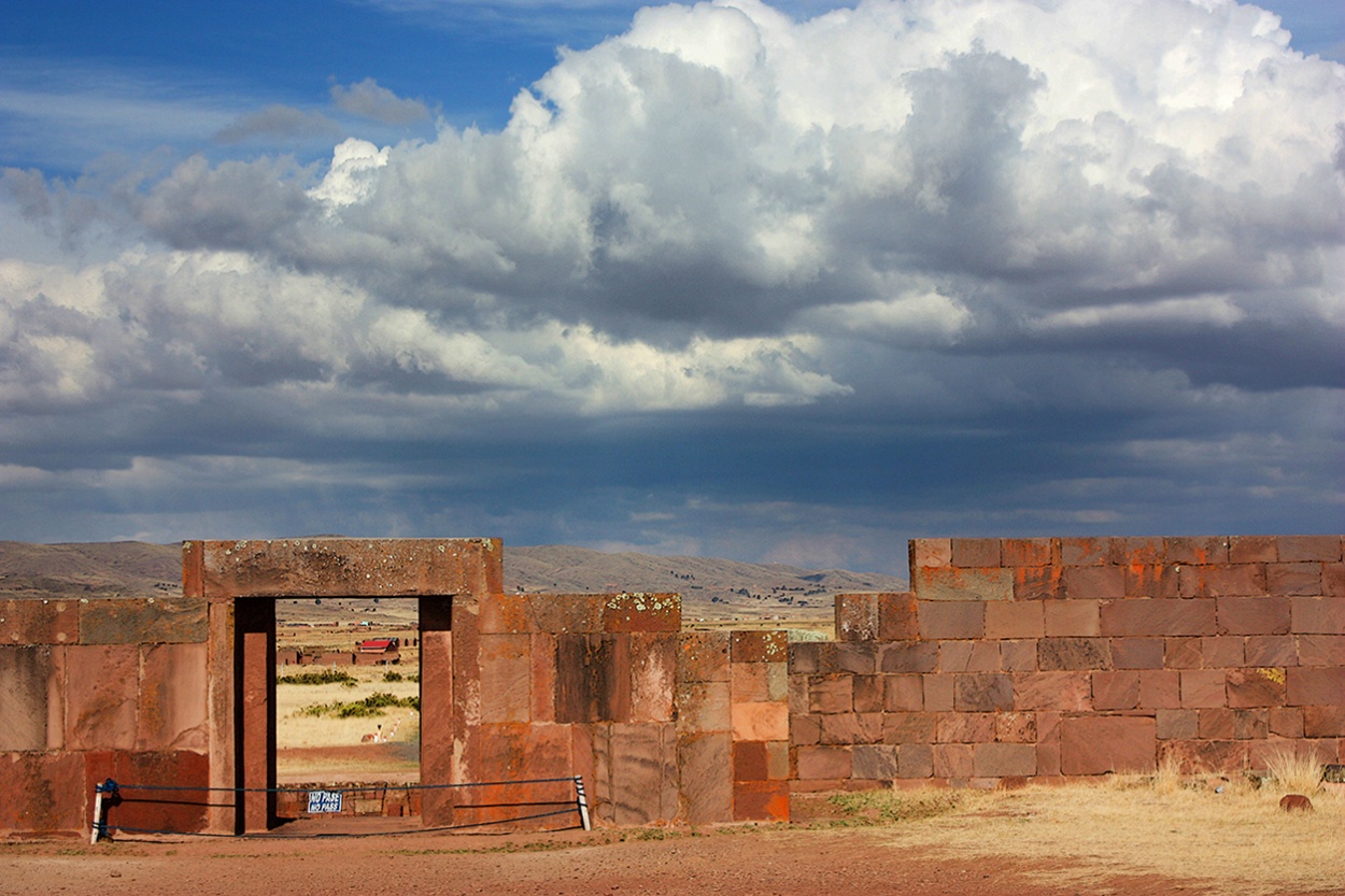 "Tiahuanaco" de Alberto Jara