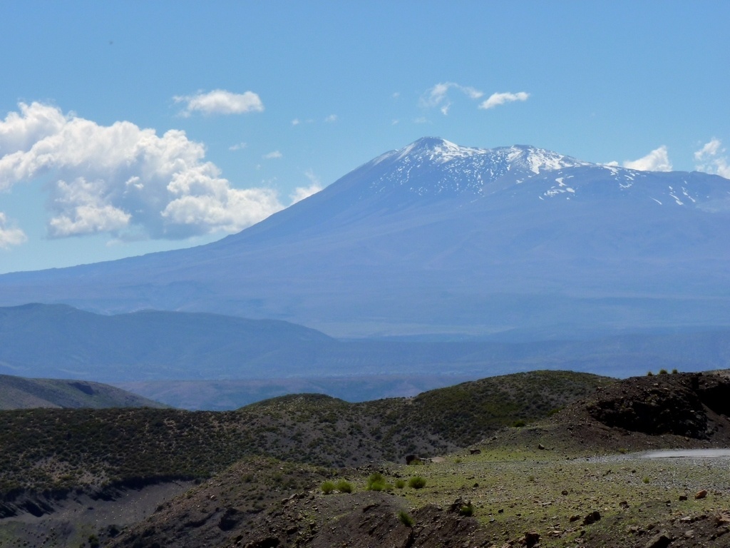 "Cordillera del Viento." de Carlos E. Wydler