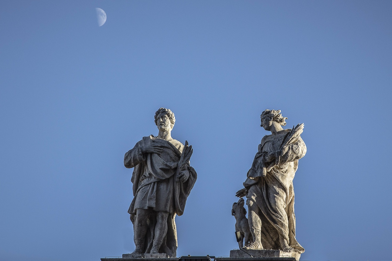 "Romance bajo la luna" de Angel De Pascalis