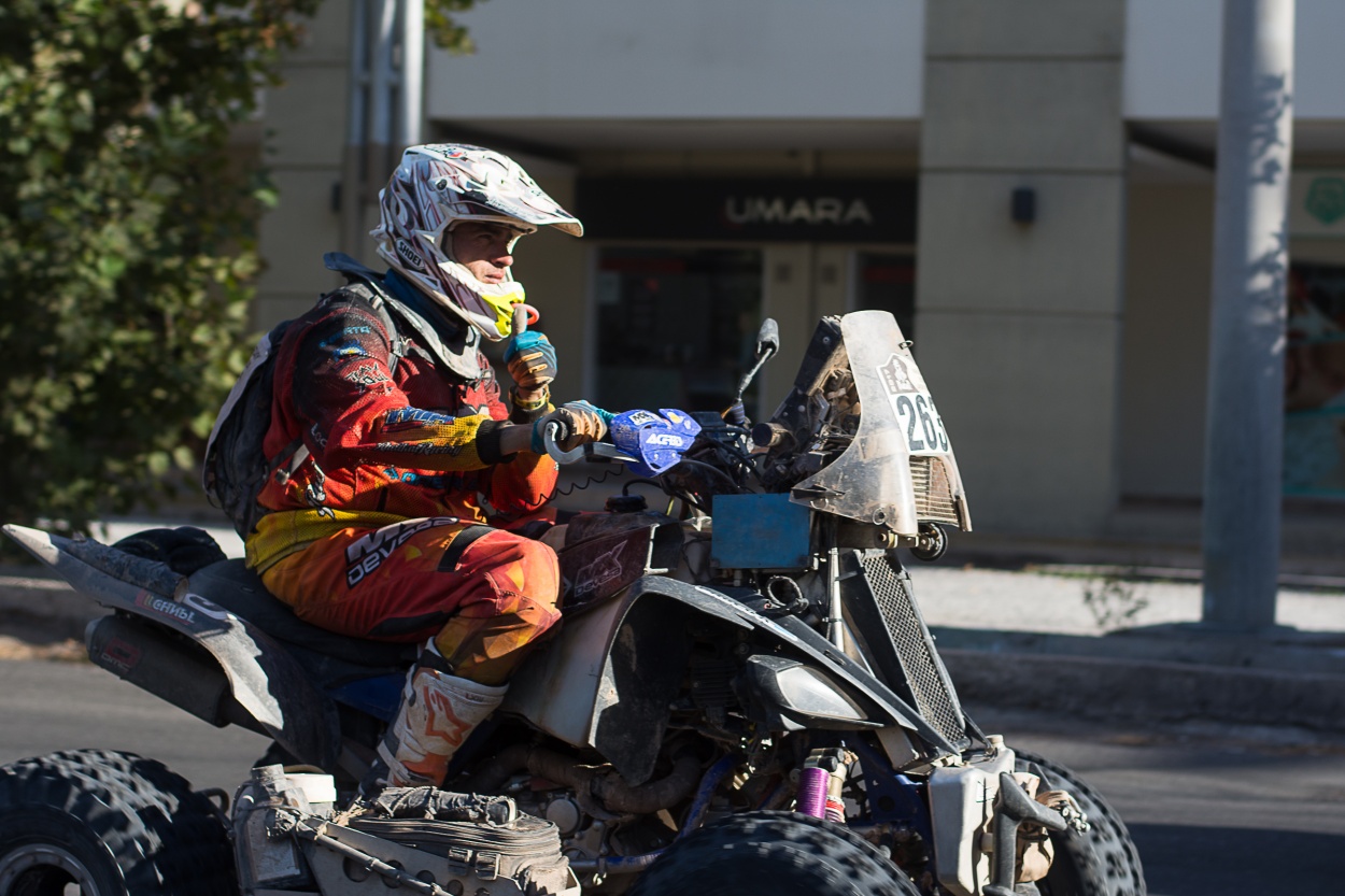 "El Dakar pas por San Juan" de Gustavo Perez