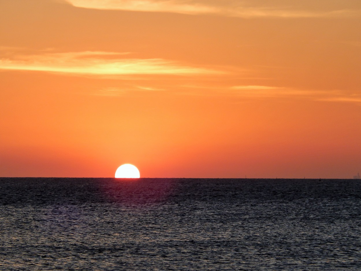 "Atardecer en Colonia" de Jos Luis Mansur