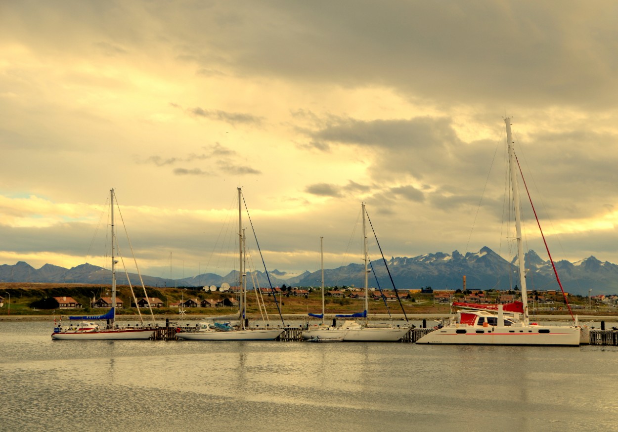 "Marina del Nutico" de Jose Torino