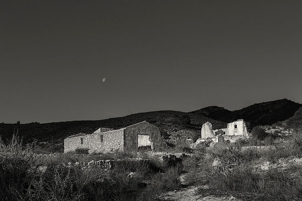 "Casas rotas" de Francisco Jos Cerd Ortiz