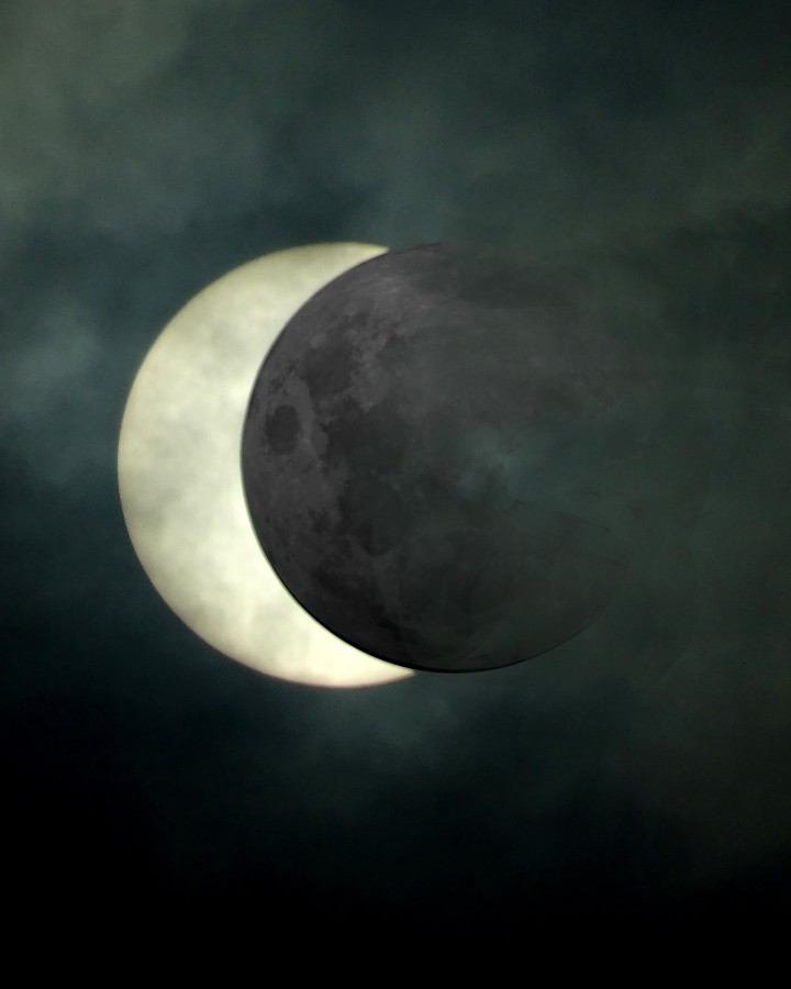 "Eclipse en 9 de Julio, Pcia. de B. Aires" de Andres Rossi