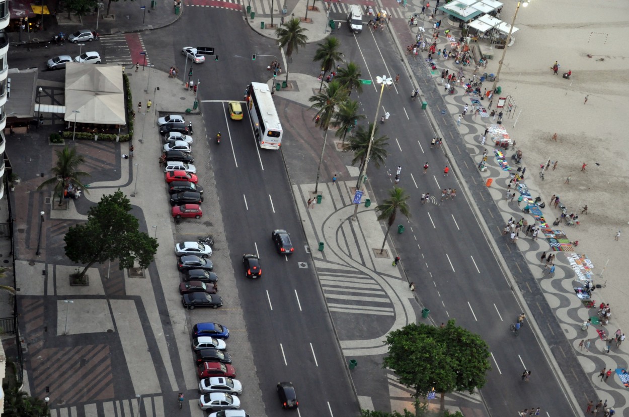 "Desde lo Alto:Avenida Carioca" de Silvia Emilia Guerra