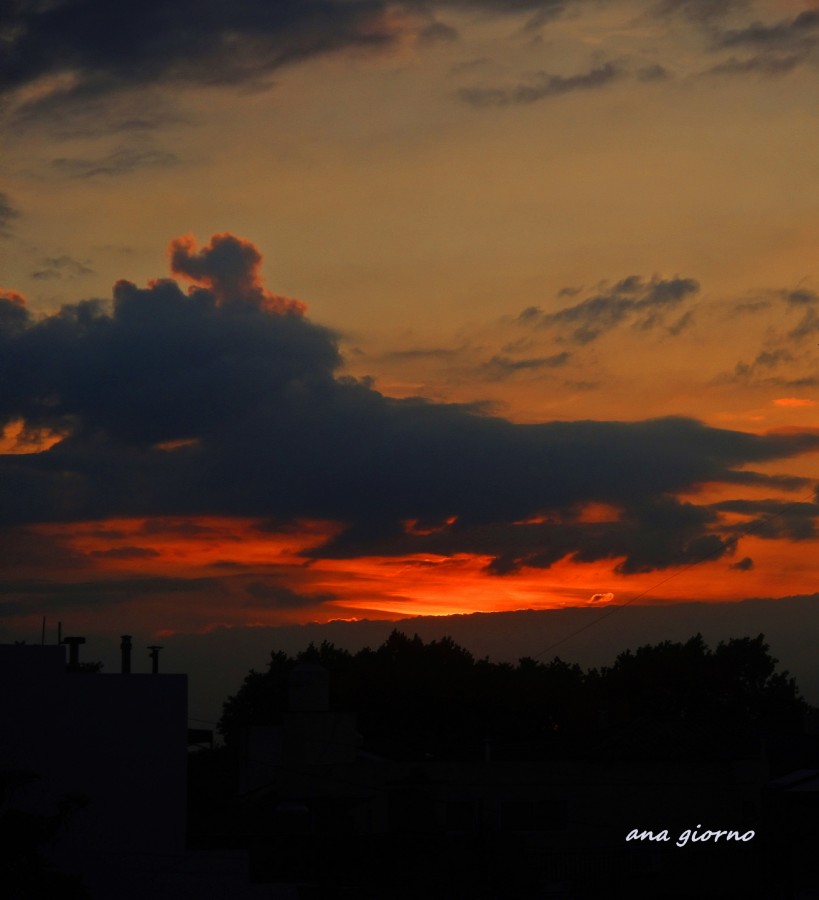 "rojo fuego" de Ana Giorno