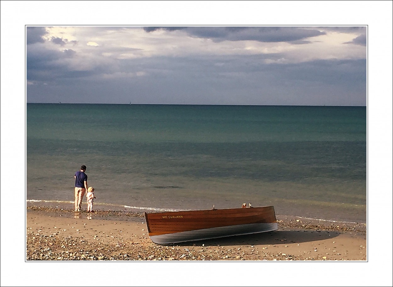 "MIRANDO EL MAR" de Luisamaria Amador