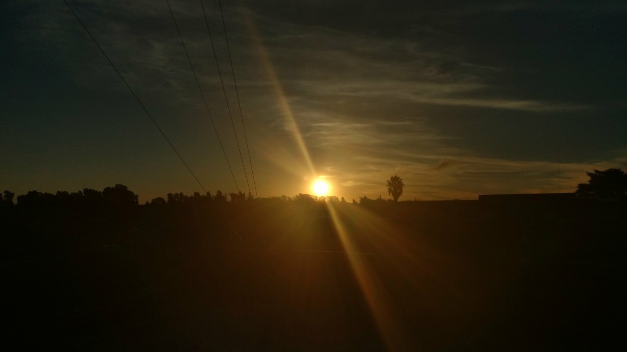 "Puesta de Sol, Pilar" de Manuel Enrique Chavez Manzano