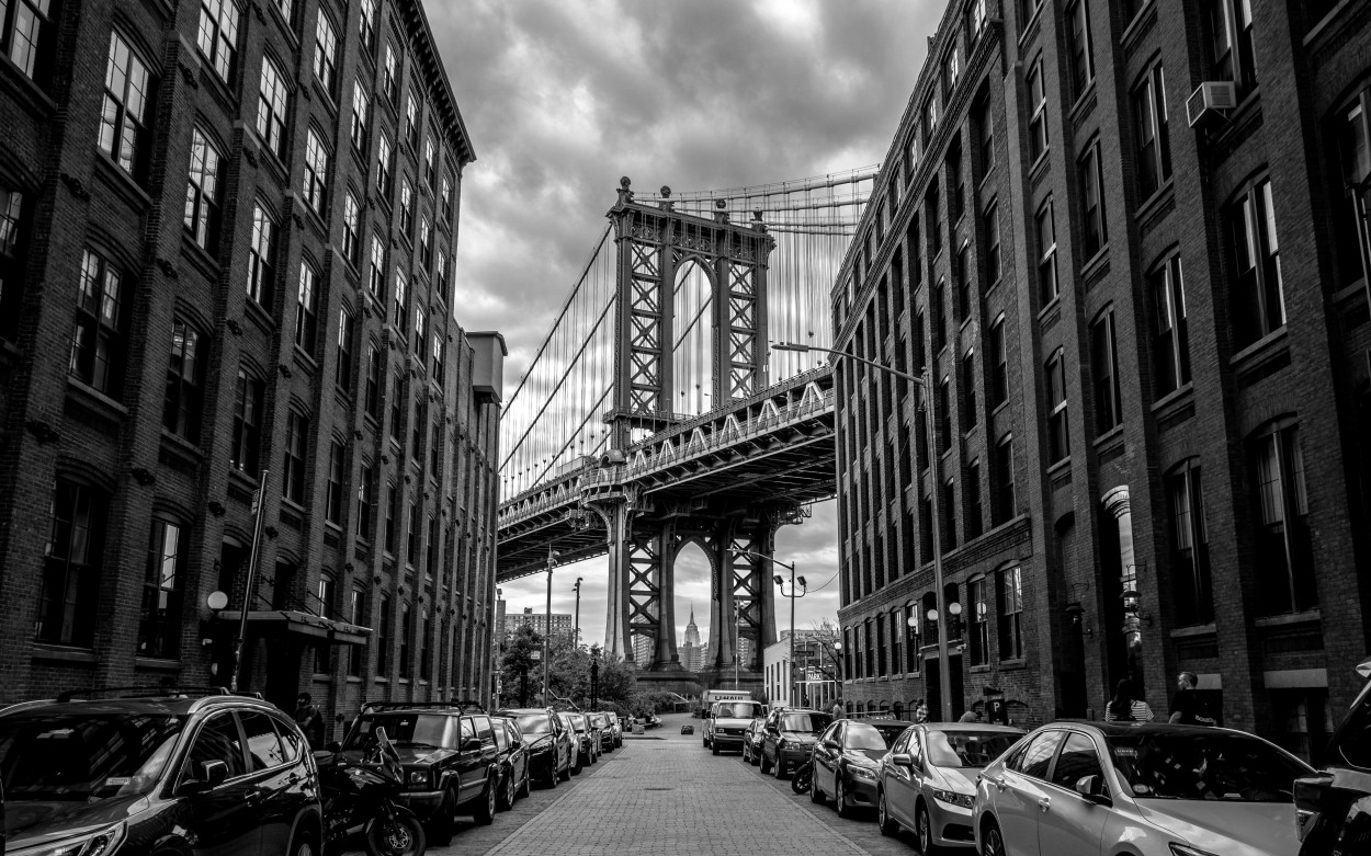 "Puente Manhattan" de Nicols Echevarra