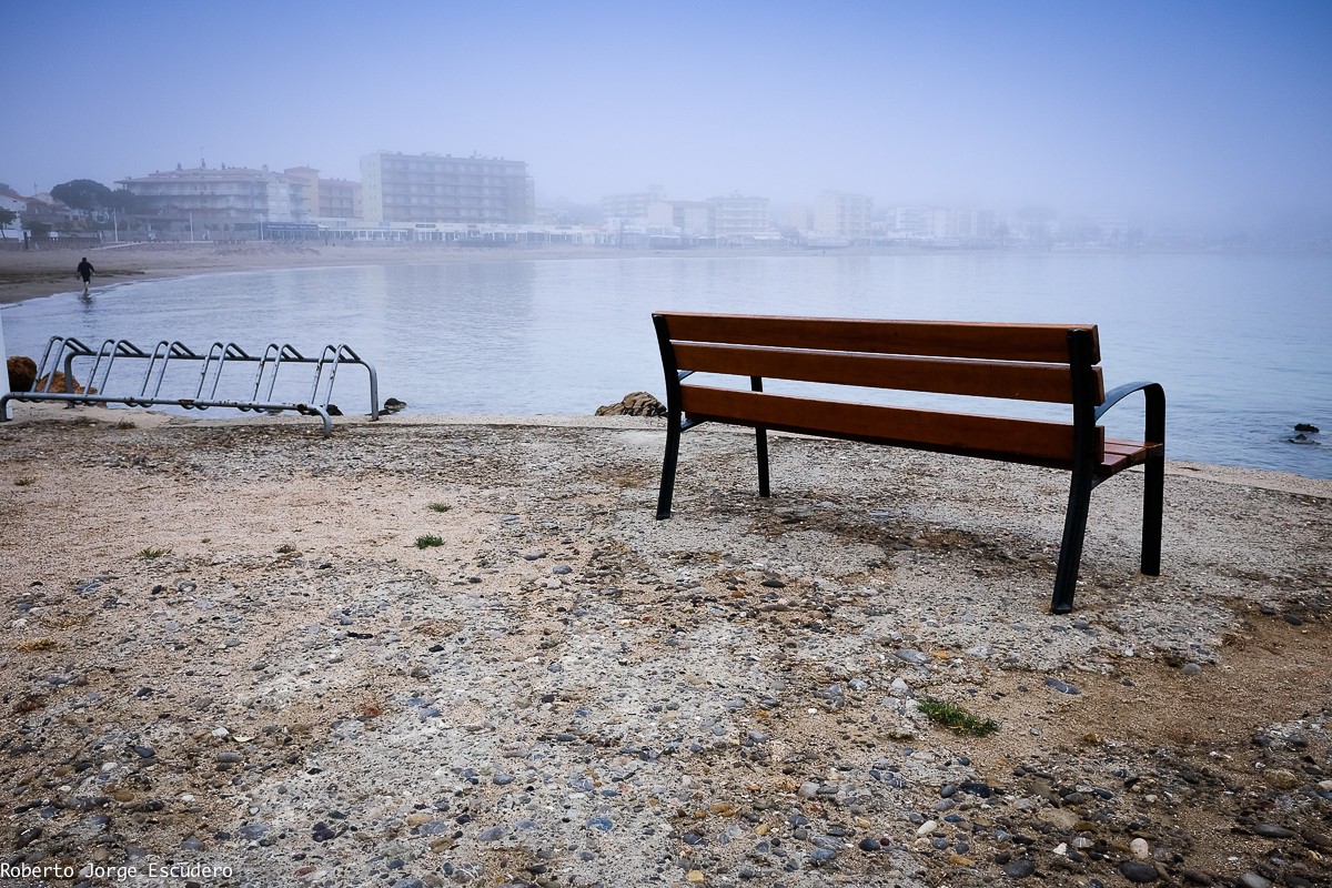 "Maana con niebla" de Roberto Jorge Escudero