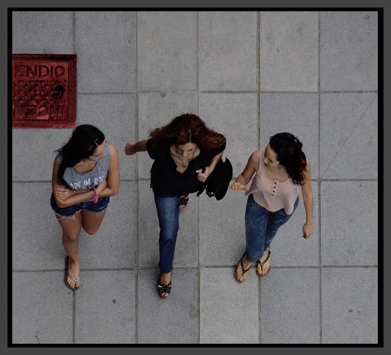 "Tres mujeres" de Jorge Vicente Molinari