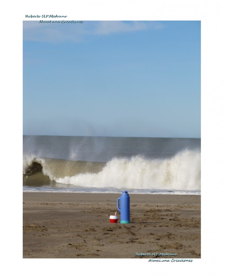 "Mate frente al mar!!" de Roberto Medrano