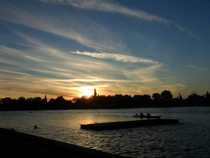 "Atardecer romntico y melanclico" de Gabriela Figueroa