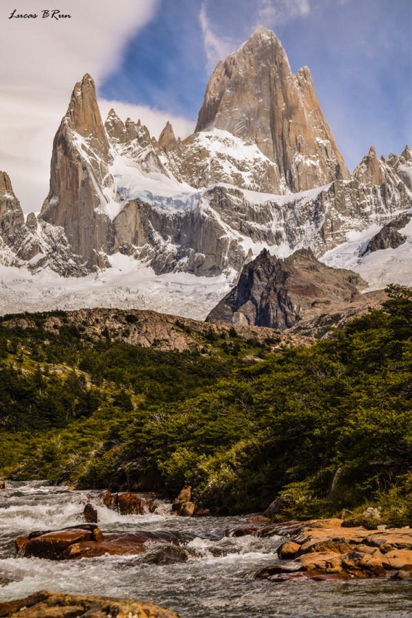 "El Fitz Roy desde el agua" de Lucas Brun