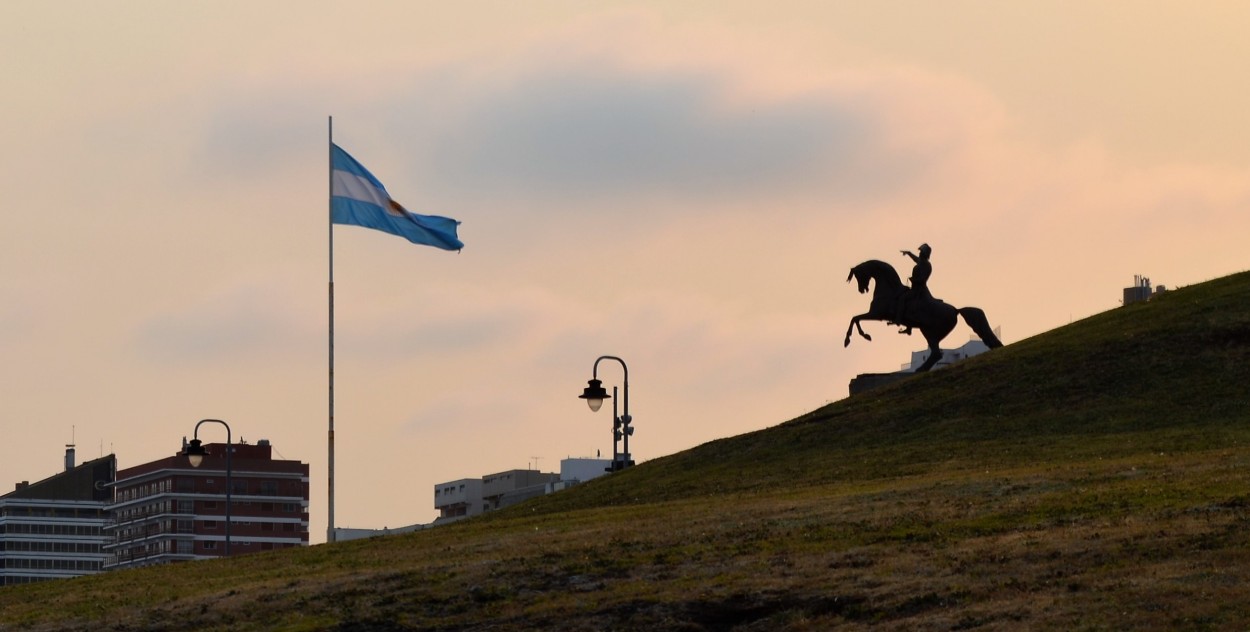 "El General." de Fernan Godoy