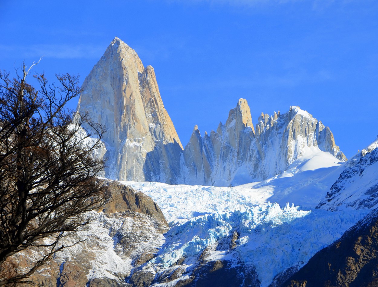 "Glaciar de Piedras Blancas" de Jose Torino