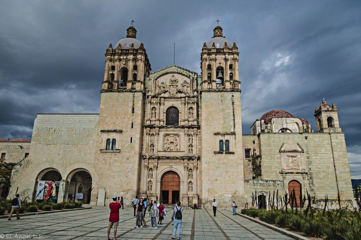 "Antes de la lluvia II" de Angel De Pascalis