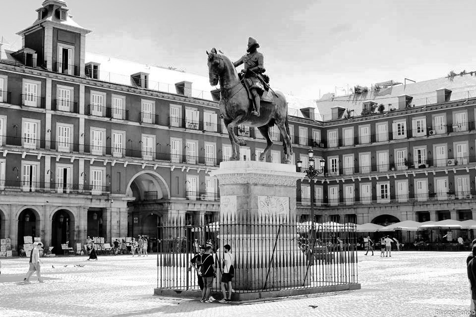 "Plaza Mayor de Madrid" de Luis Blasco Martin