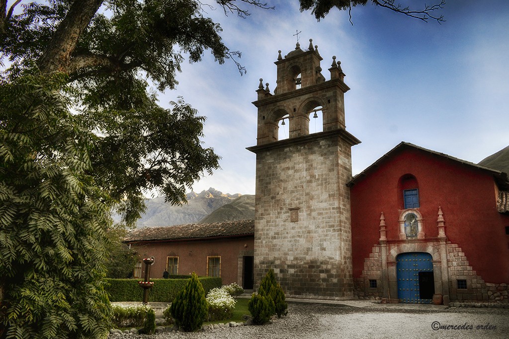 "El Monasterio, Valle Sagrado" de Mercedes Orden