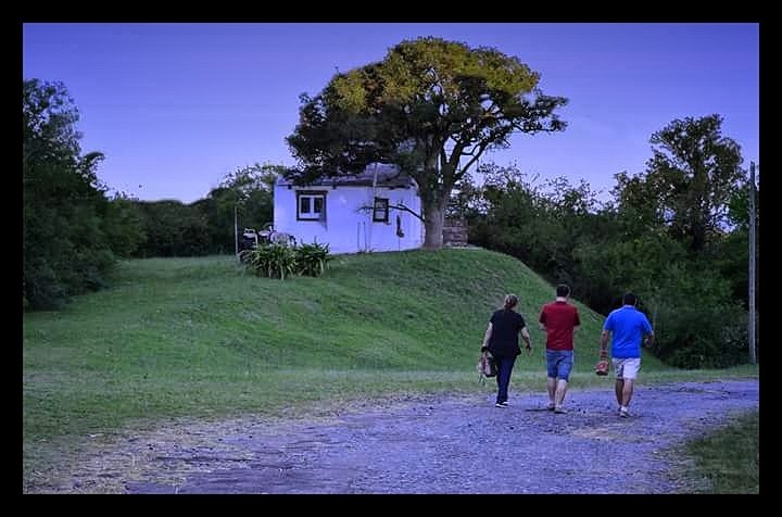 "Trio caminante" de Oscar Cuervo