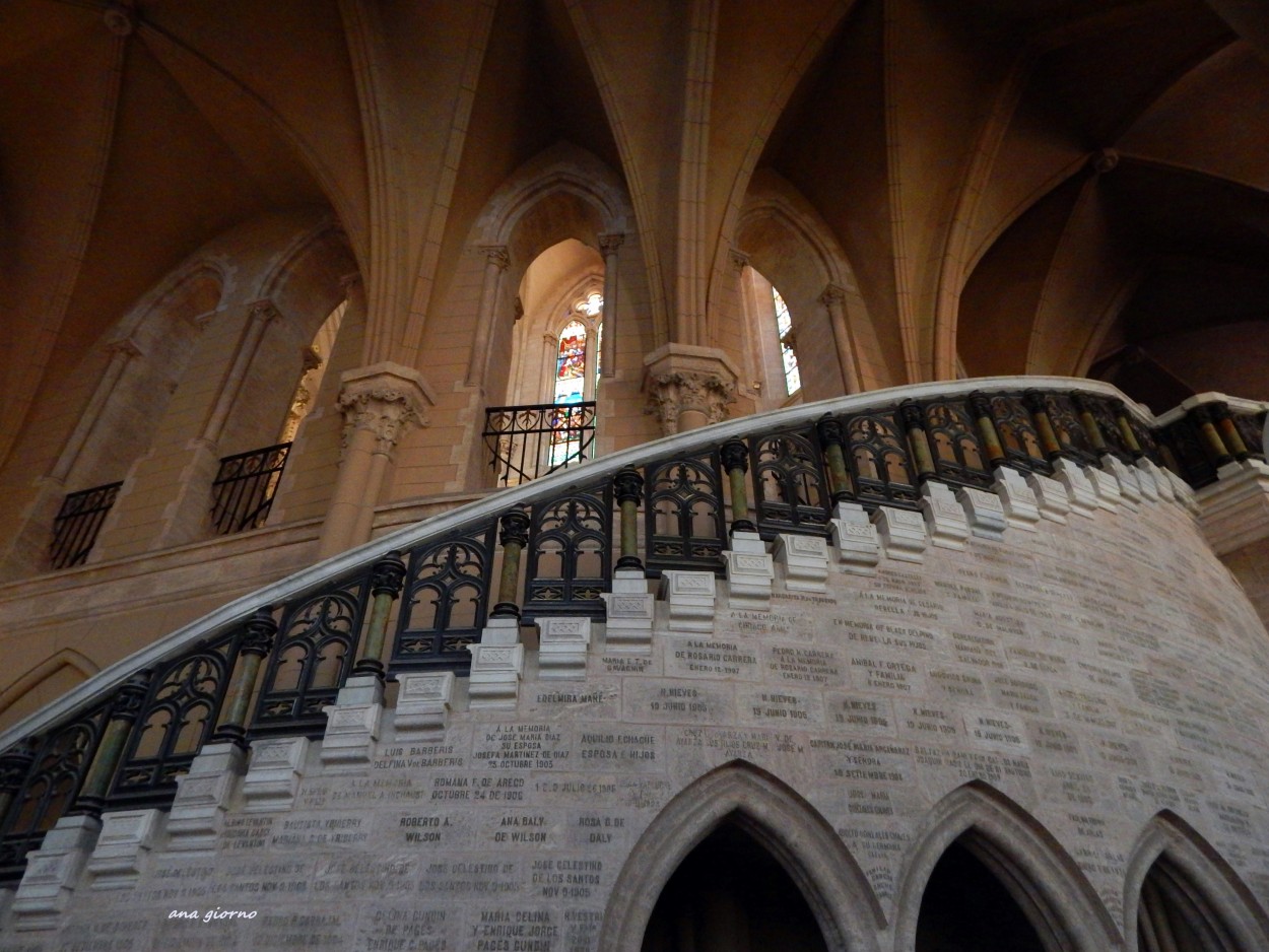 "En la Basilica" de Ana Giorno