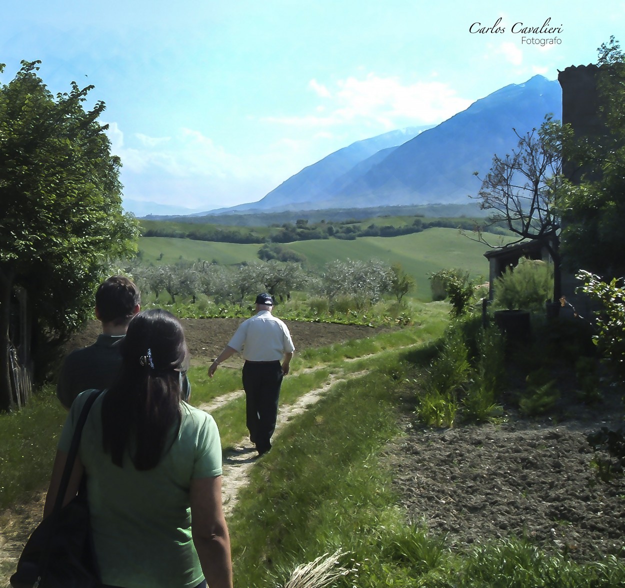 "Recorriendo la nies" de Carlos Cavalieri