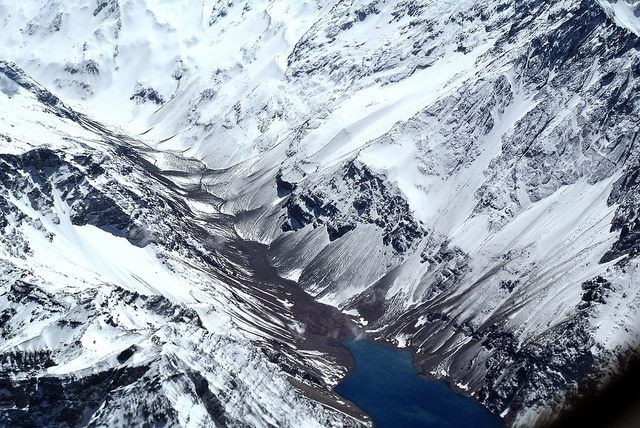 "Cruzando la Cordillera..." de Pedro Bavasso