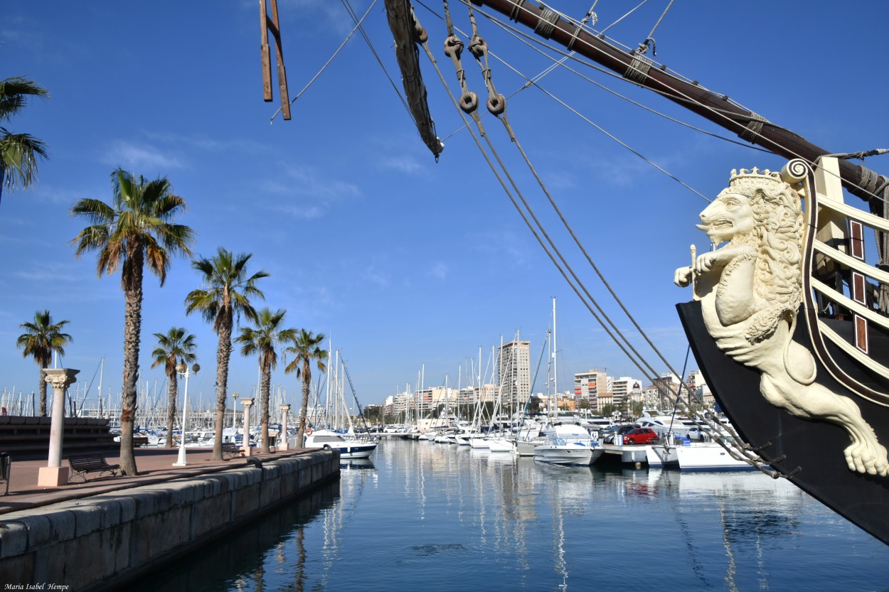 "En el puerto..." de Maria Isabel Hempe