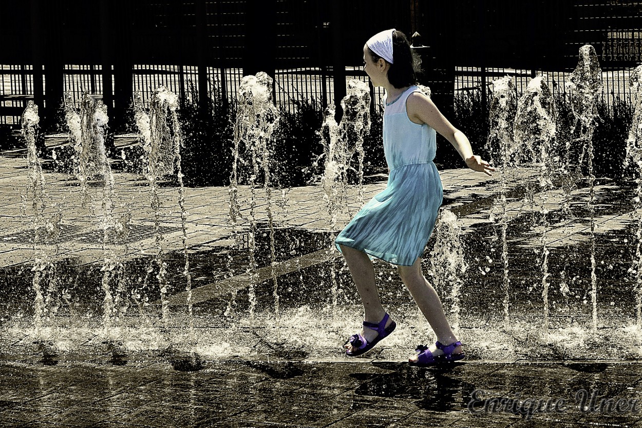 "En la fuente" de Enrique Jose Uner