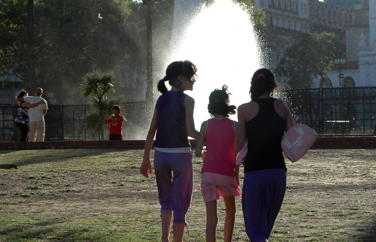 "Tarde feliz." de Florencia Monti