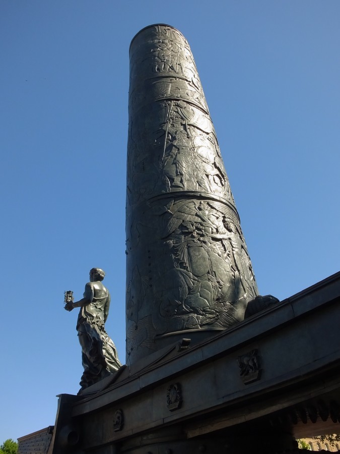 "Un monumento de Uruguayos para Argentinos (III)" de Juan Fco. Fernndez