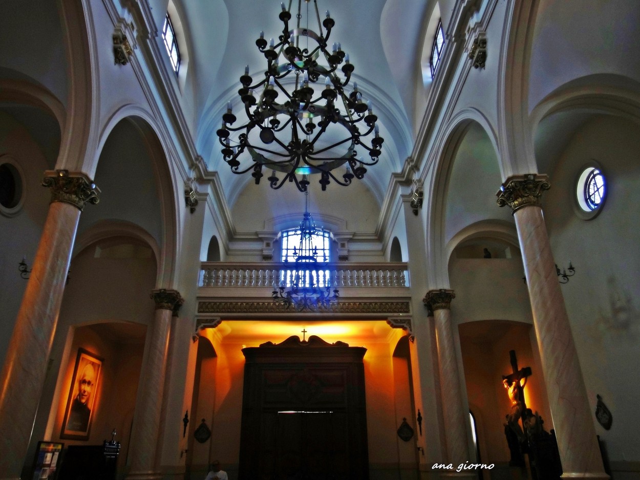 "Capilla Sagrada Familia" de Ana Giorno