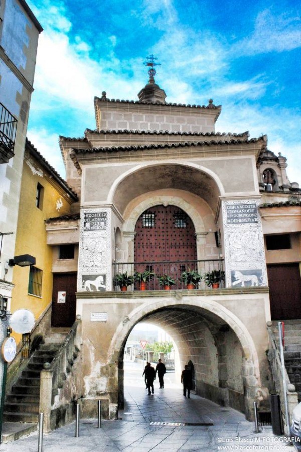 "La Ermita" de Luis Blasco Martin