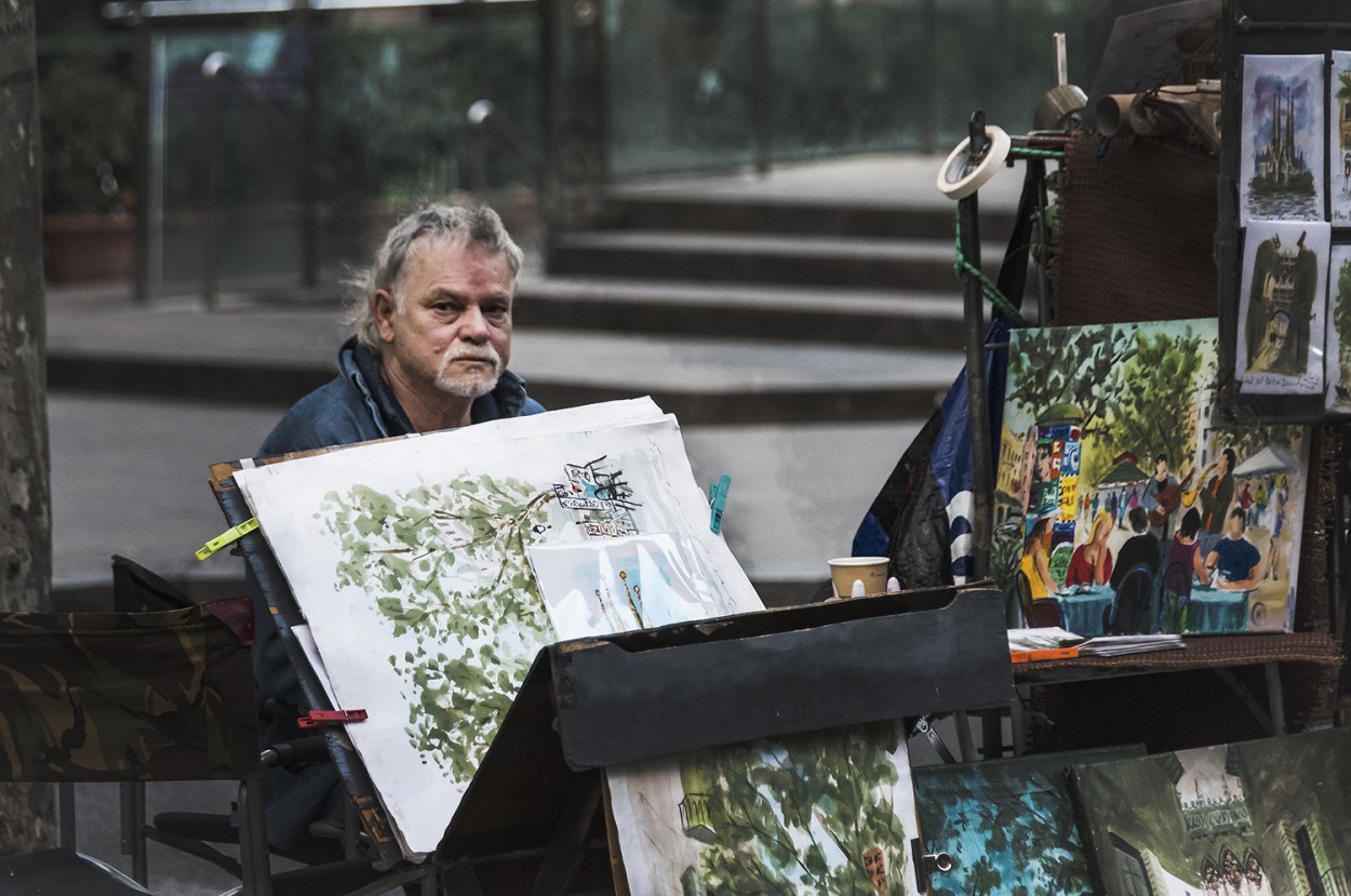 "Esperando el cliente" de Carlos Cavalieri