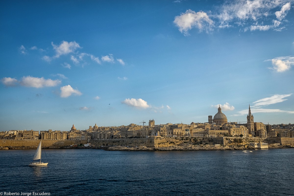 "Valetta" de Roberto Jorge Escudero