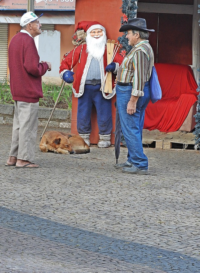 "Voc acredita em Papai Noel ( leia  curioso )" de Decio Badari