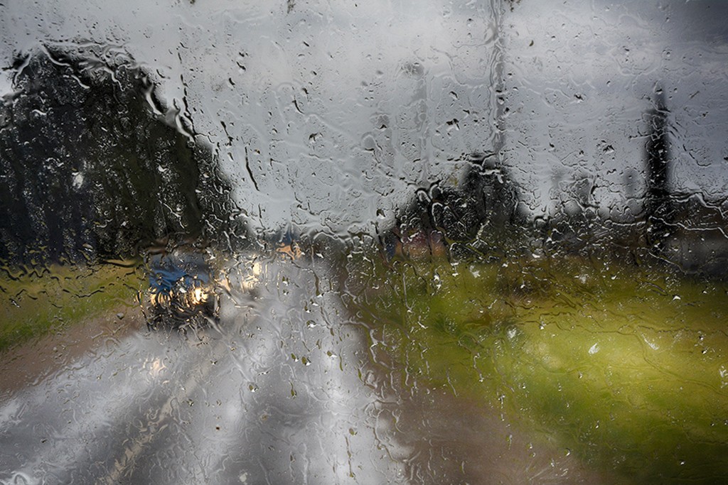 "viento... dile a la lluvia..." de Mercedes Orden