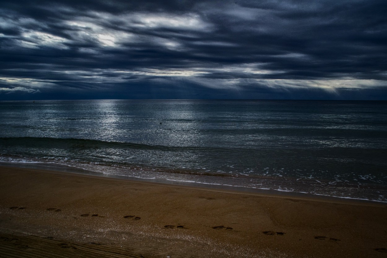 "** Pasos frente al Mar **" de Antonio Snchez Gamas (cuky A. S. G. )